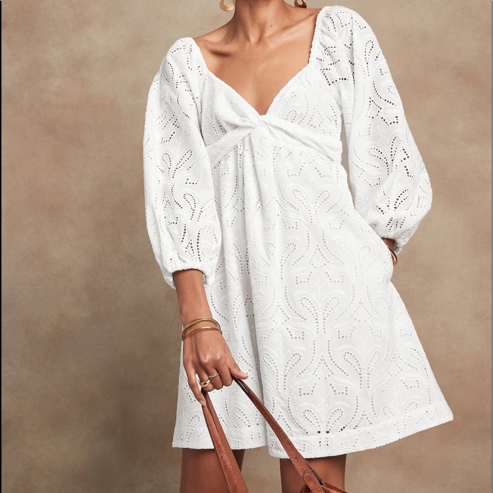 NWOT Banana Republic White Eyelet Twist Mini Dress